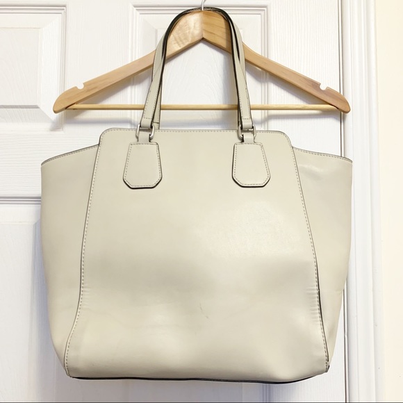 Guess Tote Bag Beige - Picture 2 of 16